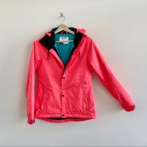 Volcom Women's Insulated Neon Pink Snowboarding Jacket. True to This. Size SP.